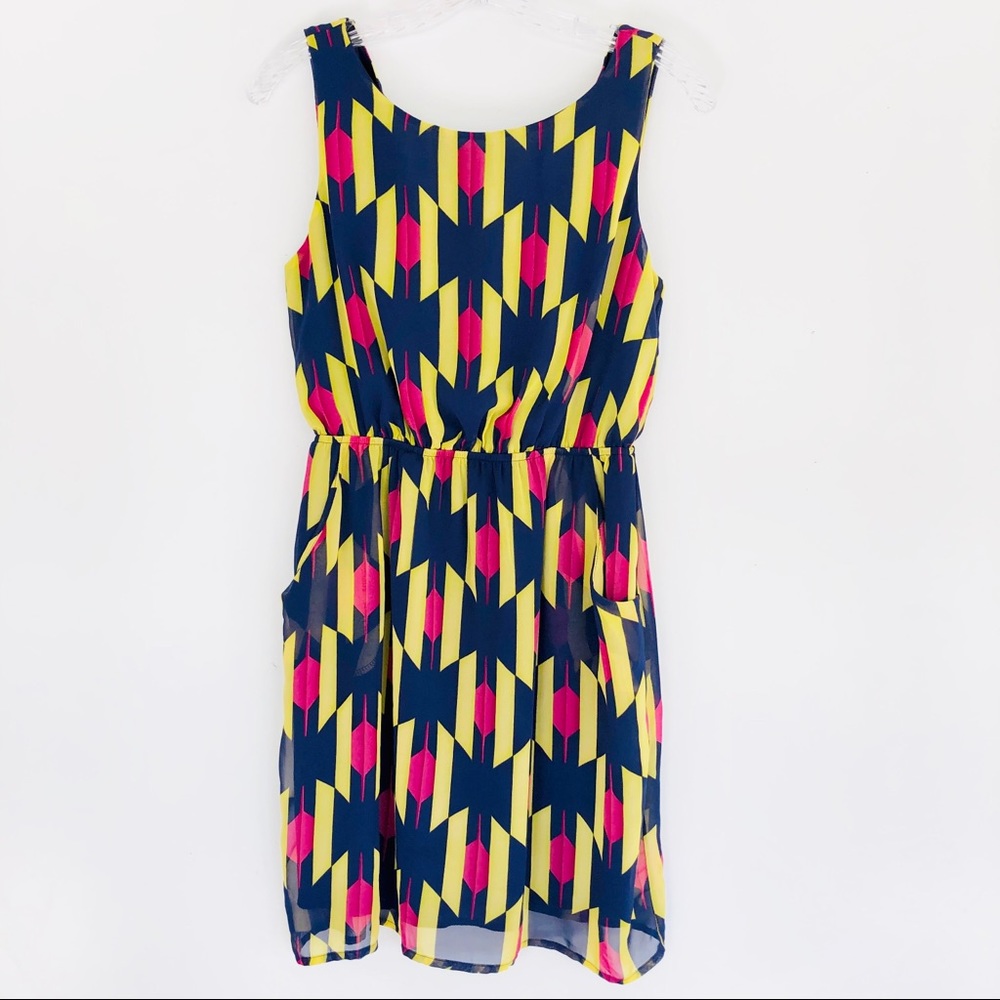 Hello Miss Open Back Print Dress Size M